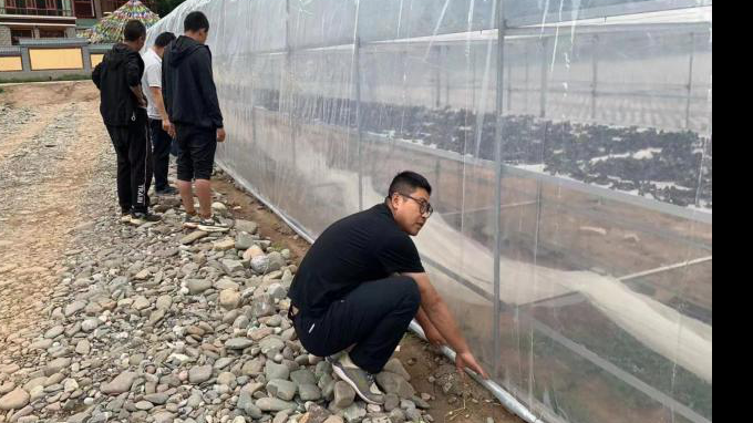 “驻”进民心 帮出实效必一体育扎实推动帮扶工作走深走实