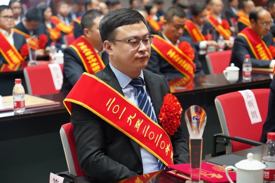 榜样的力量：必一体育2019—2020年度劳动模范系列报道（十）李春晖