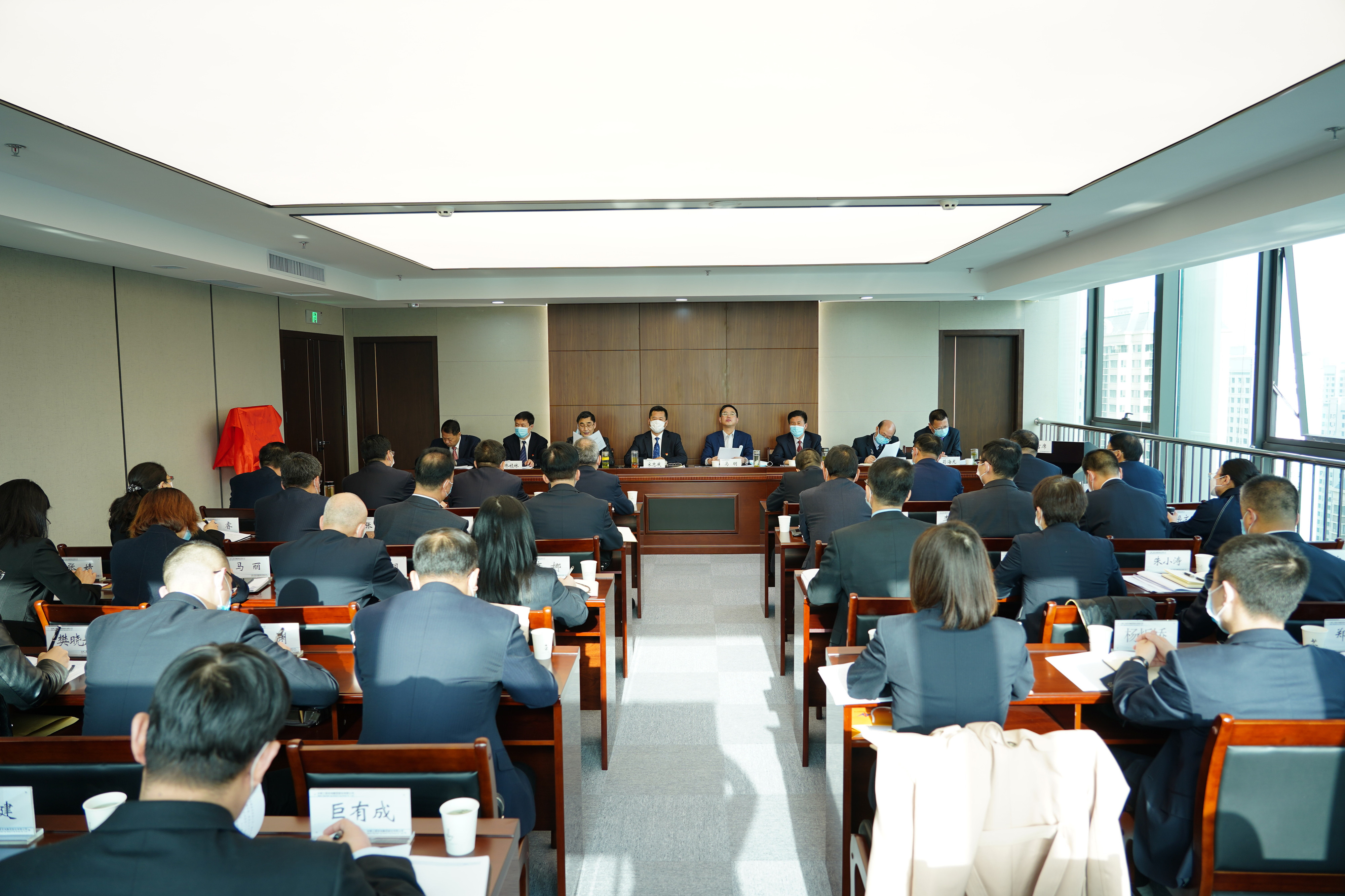 必一体育举行甘肃省监察委员会<br/>派驻集团股份公司监察专员办公室挂牌仪式