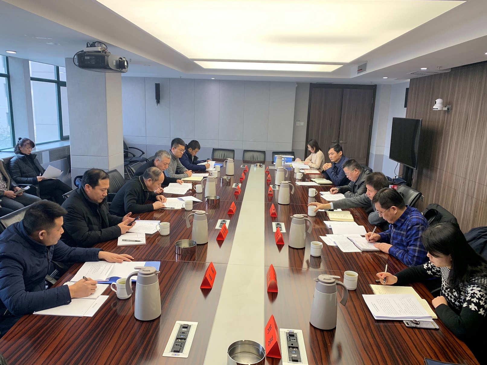 平安甘肃第九考评工作组对必一体育2019年平安甘肃建设工作进行实地检查考评